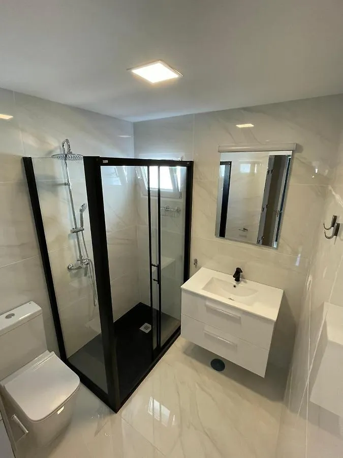 Seafront Recently Renovated Apartments Benalmadena 0*,