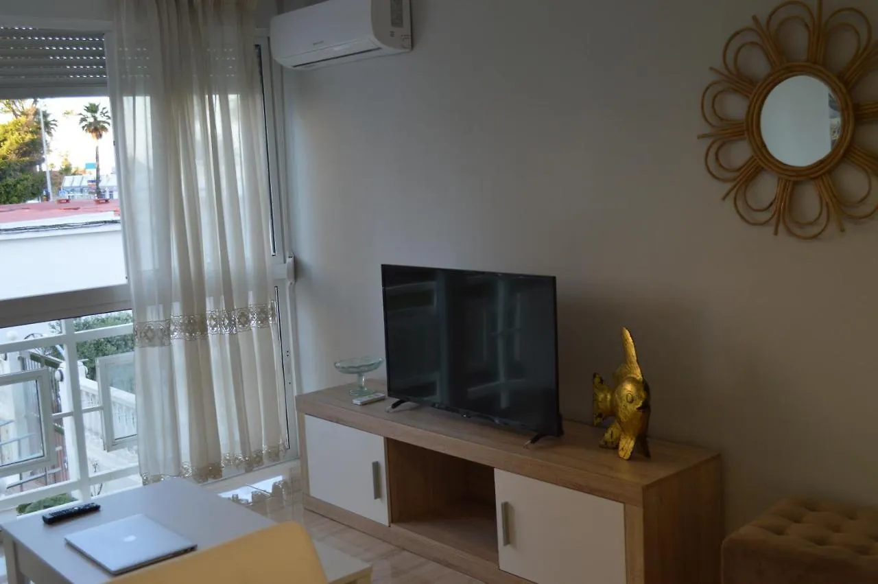 Seafront Recently Renovated Apartments Benalmadena